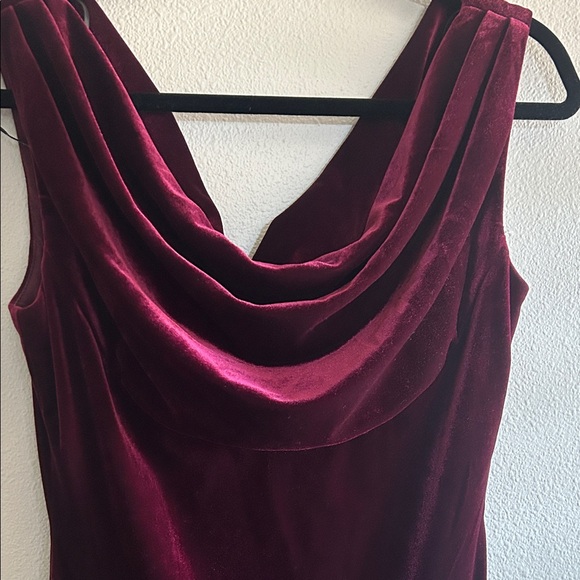 Vince Camuto Velvet Cowlneck Gown Burgundy - Picture 6 of 11